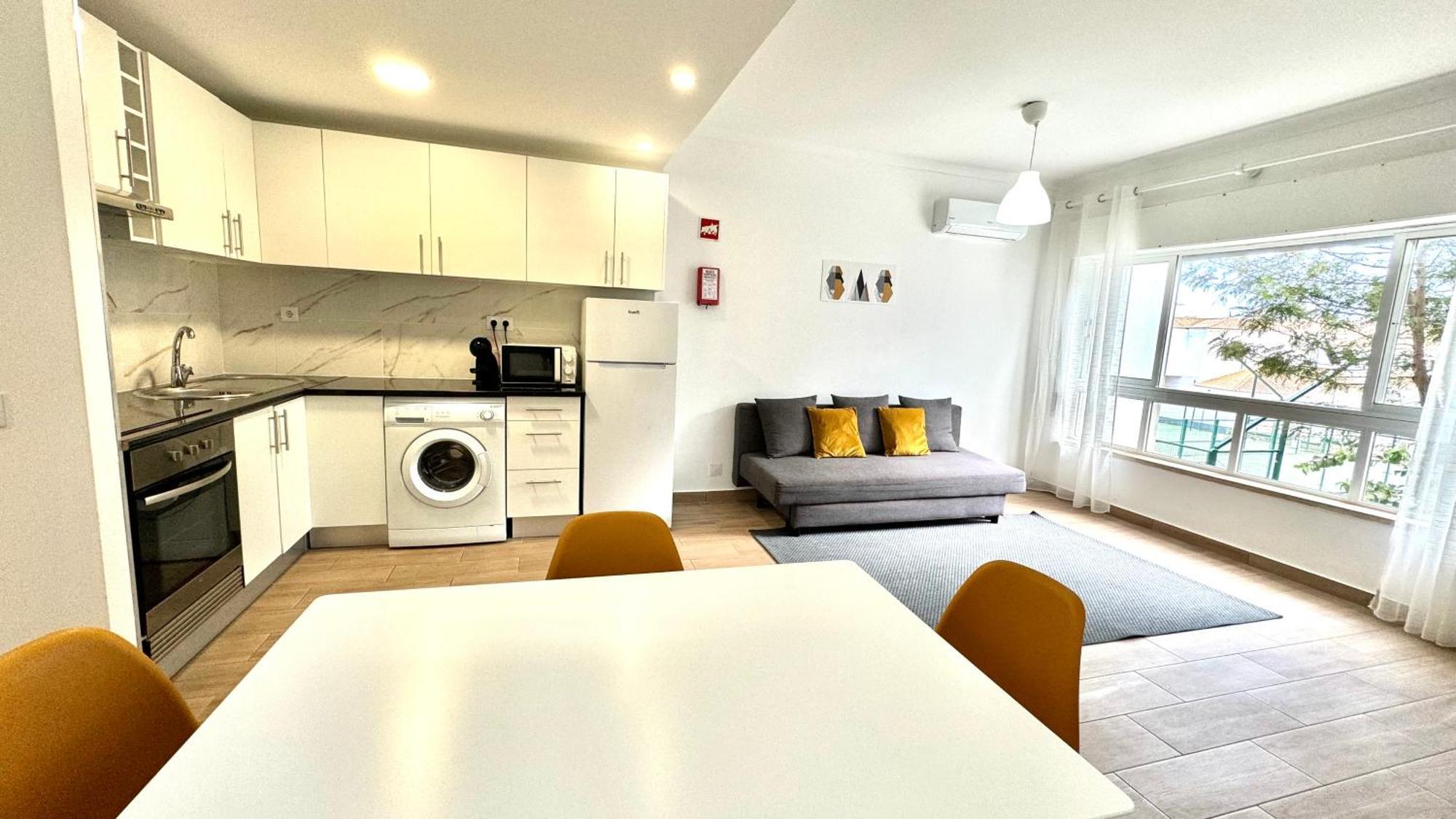 Praia Da Rocha, Vila Rosa, T1, Piscinas, Parqueamento E Internet By Ig Портиман Экстерьер фото