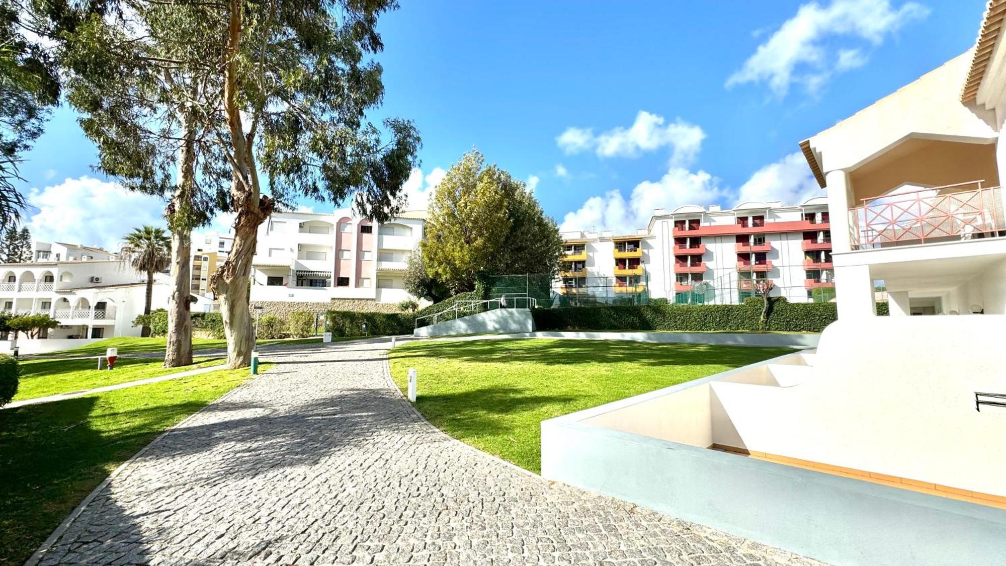 Praia Da Rocha, Vila Rosa, T1, Piscinas, Parqueamento E Internet By Ig Портиман Экстерьер фото